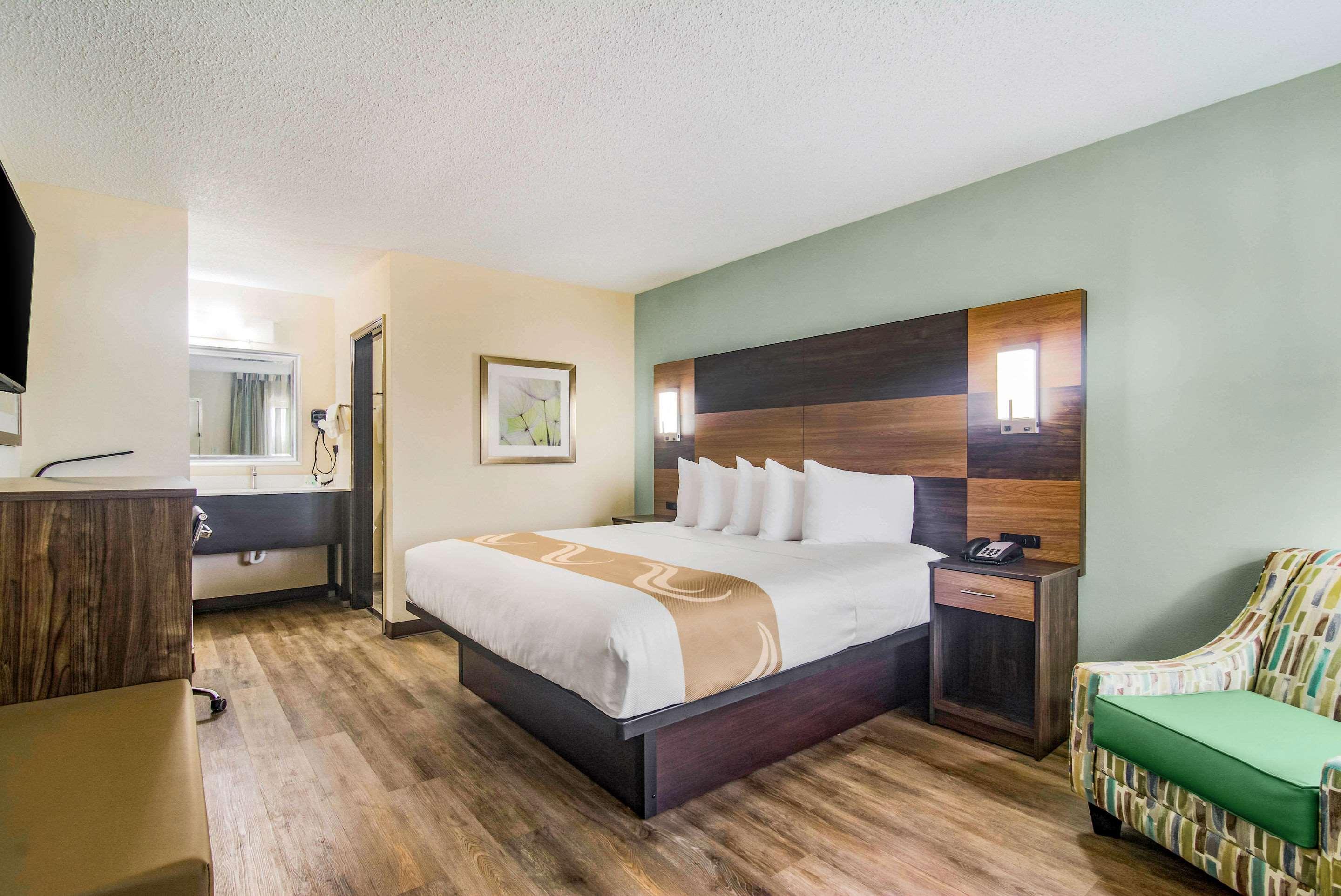 Quality Inn & Suites Lake City Bagian luar foto
