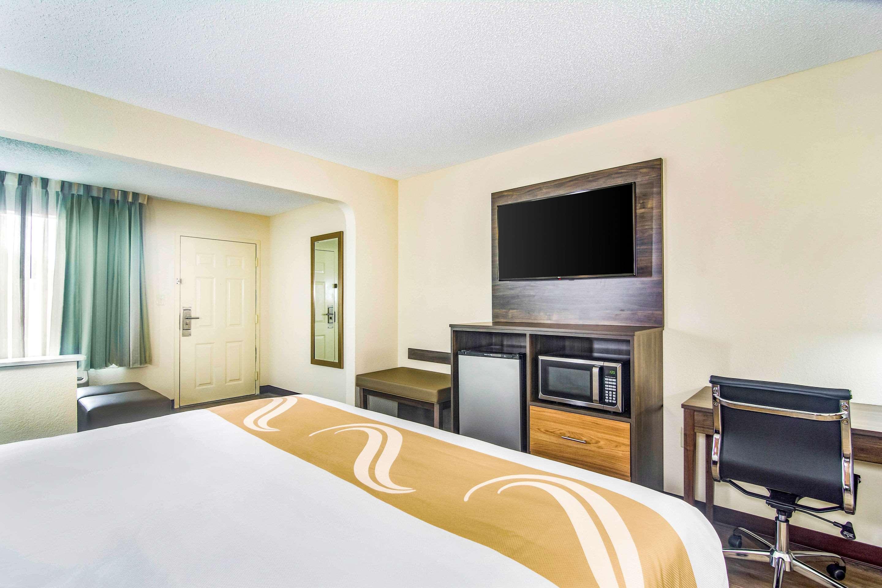 Quality Inn & Suites Lake City Bagian luar foto