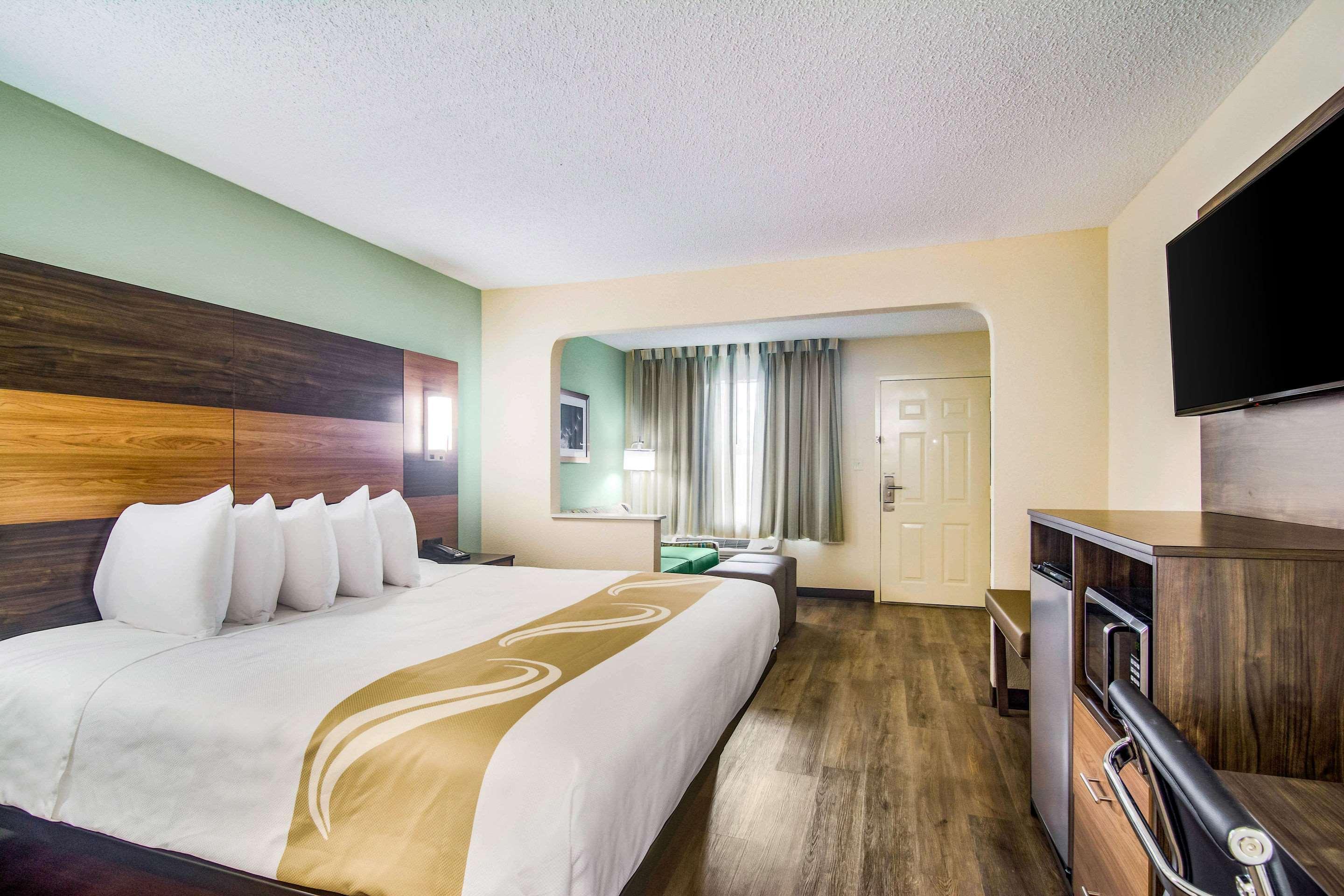 Quality Inn & Suites Lake City Bagian luar foto
