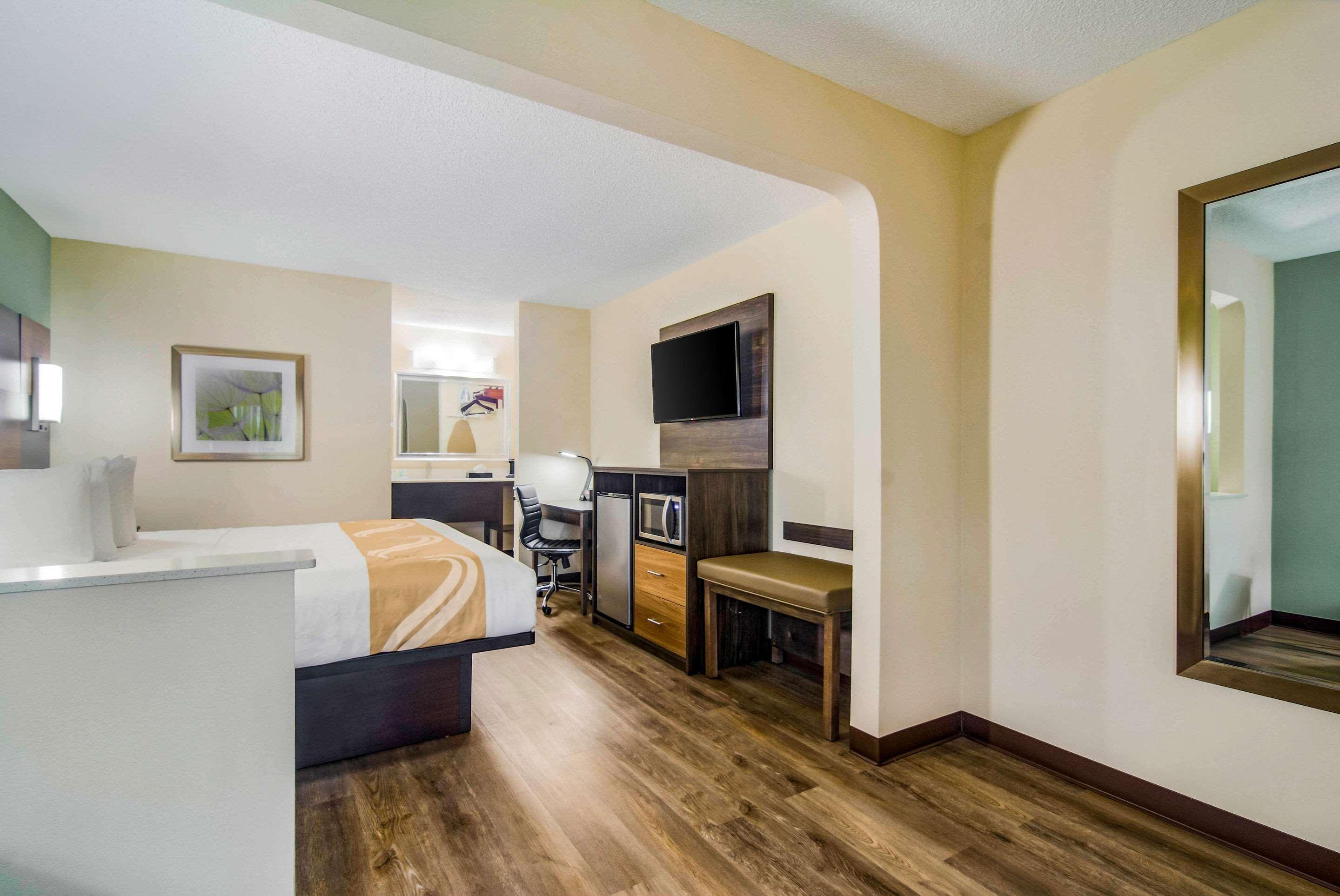 Quality Inn & Suites Lake City Bagian luar foto